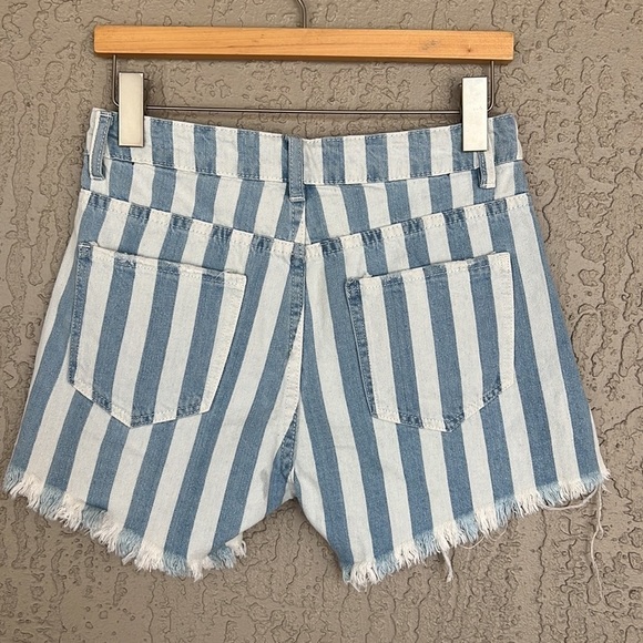 Buddy Love Blue & White Stripe High Rise Distressed‎ Soft Denim Shorts NWT - Picture 3 of 11
